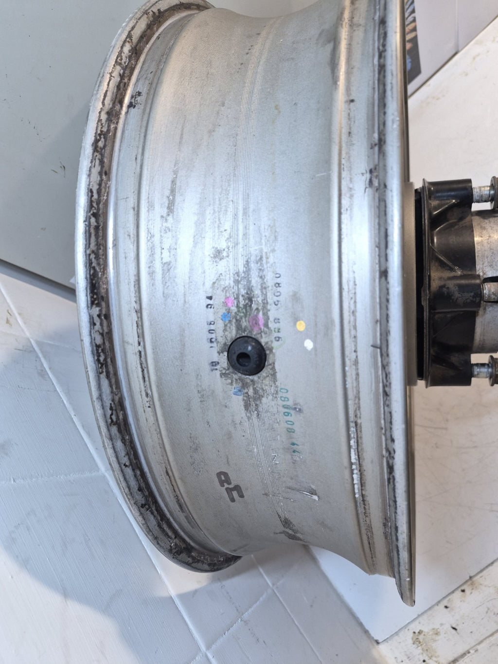 HONDA CBF1000 CBF 1000 A ABS MODEL REAR WHEEL RIM BACK WHEEL AS SHOWN 2006 -2010