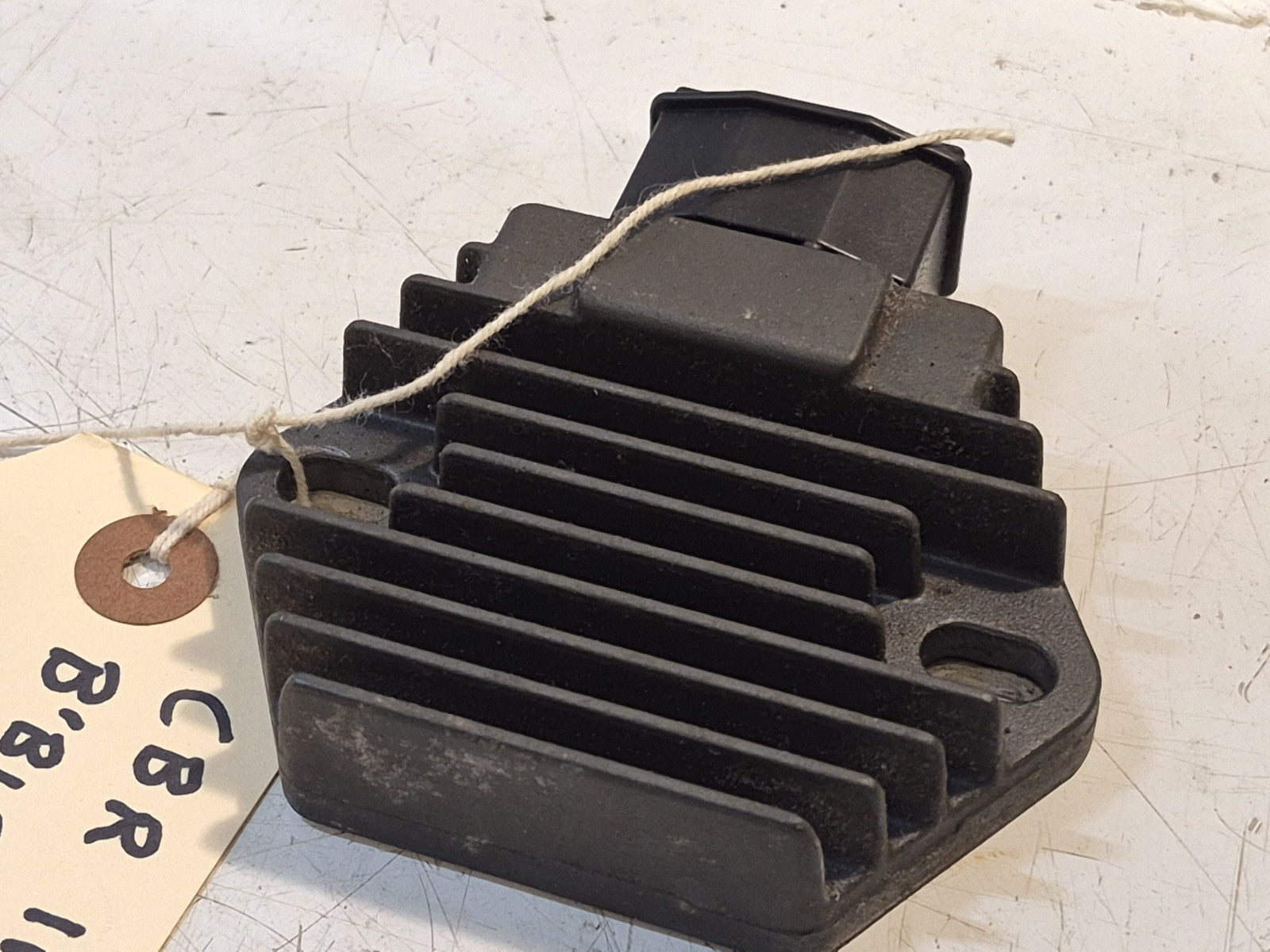 Honda CBR 1100 Blackbird Regulator/Rectifier