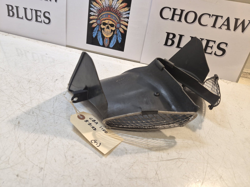 Honda CBR 1100 Blackbird Fairing, Oil Cooler Air Guide