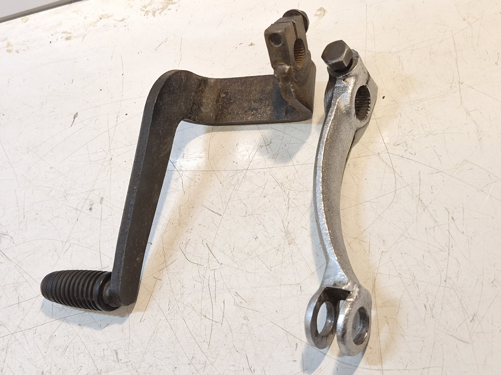 Kawasaki ER 5 Gear Lever And Linkage