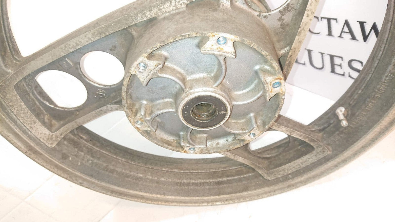 Yamaha XJ 900 Rear Wheel