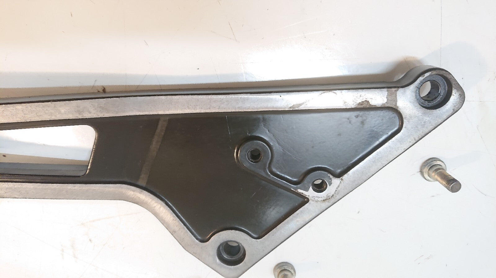 Kawasaki GPZ 1000 RX Footpeg Hanger, Lefthand