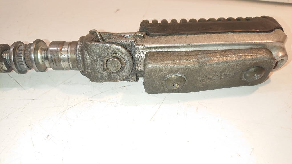 Suzuki GSF 650 Bandit Footpegs, Riders, Pair