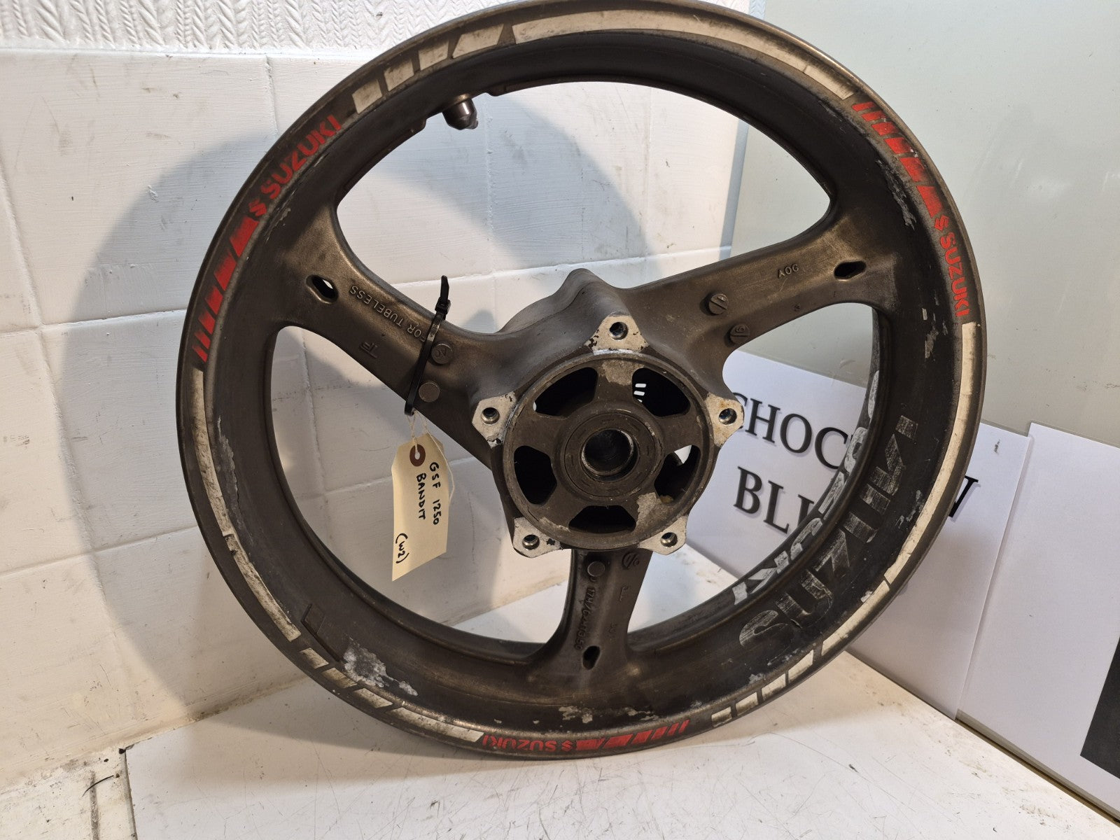 Suzuki GSF 1250 Wheel, Front