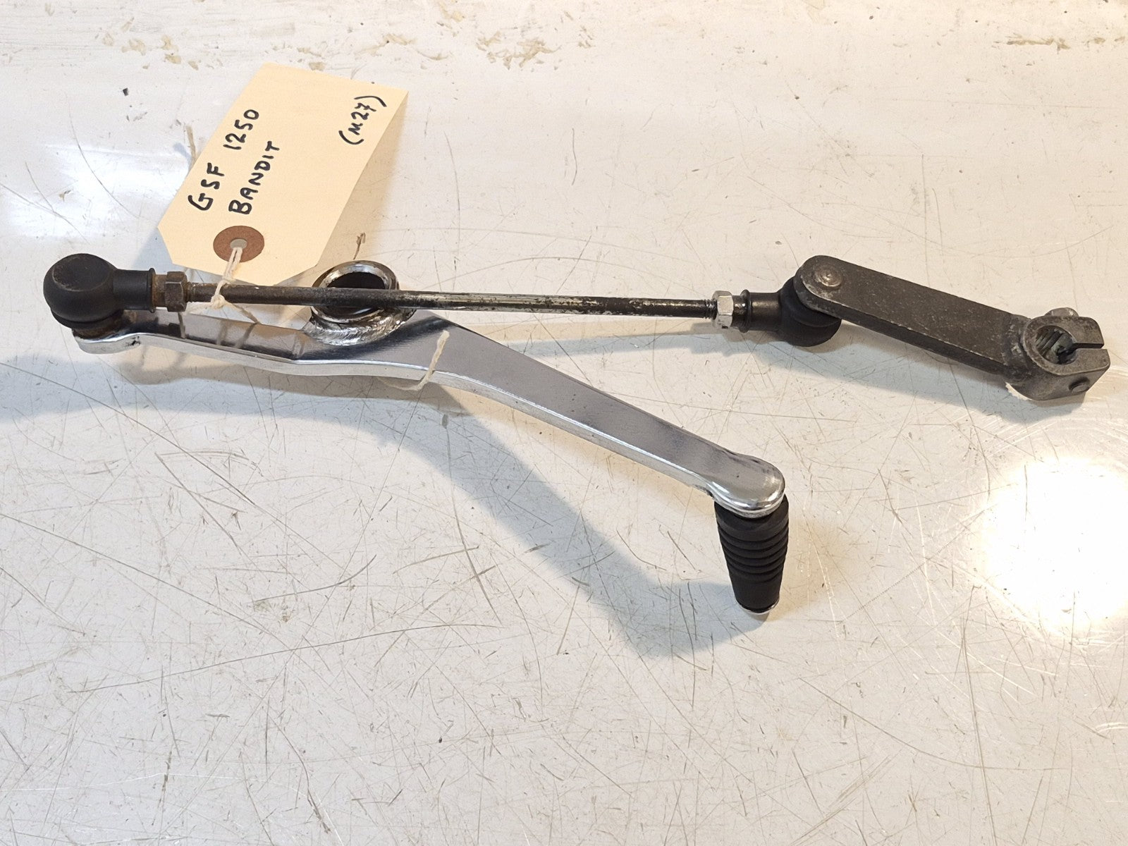 Suzuki GSF 1250 Bandit Gear Lever And Linkage