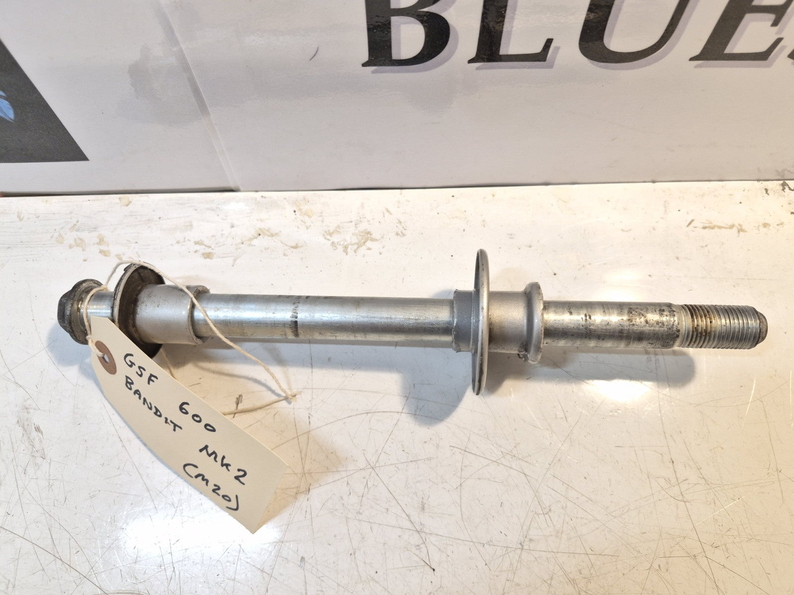 Suzuki GSF 600 Bandit Mk2 Front Wheel Spindle And Spacers