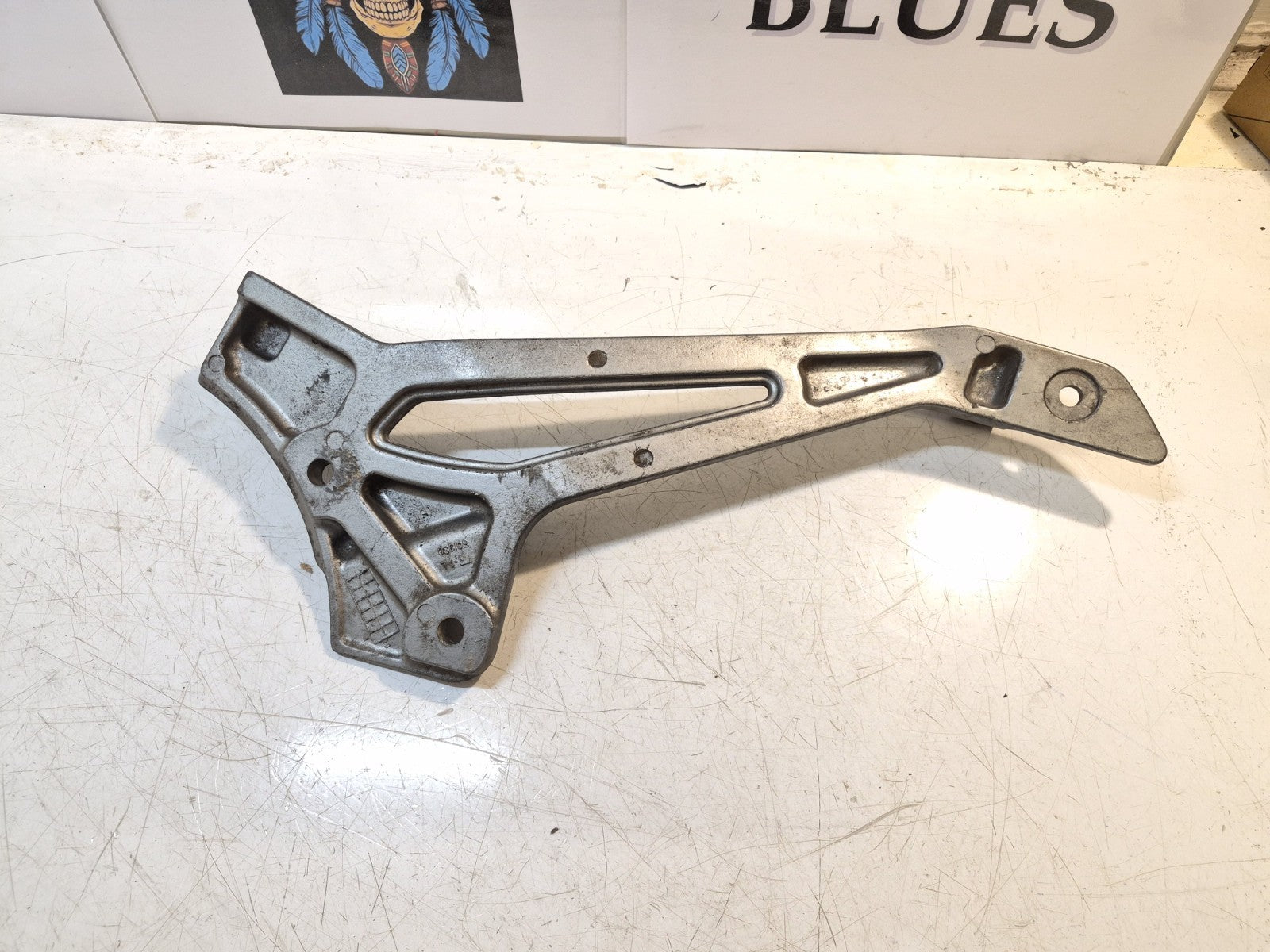 Kawasaki ER 5 Footpeg Hanger, Left-hand