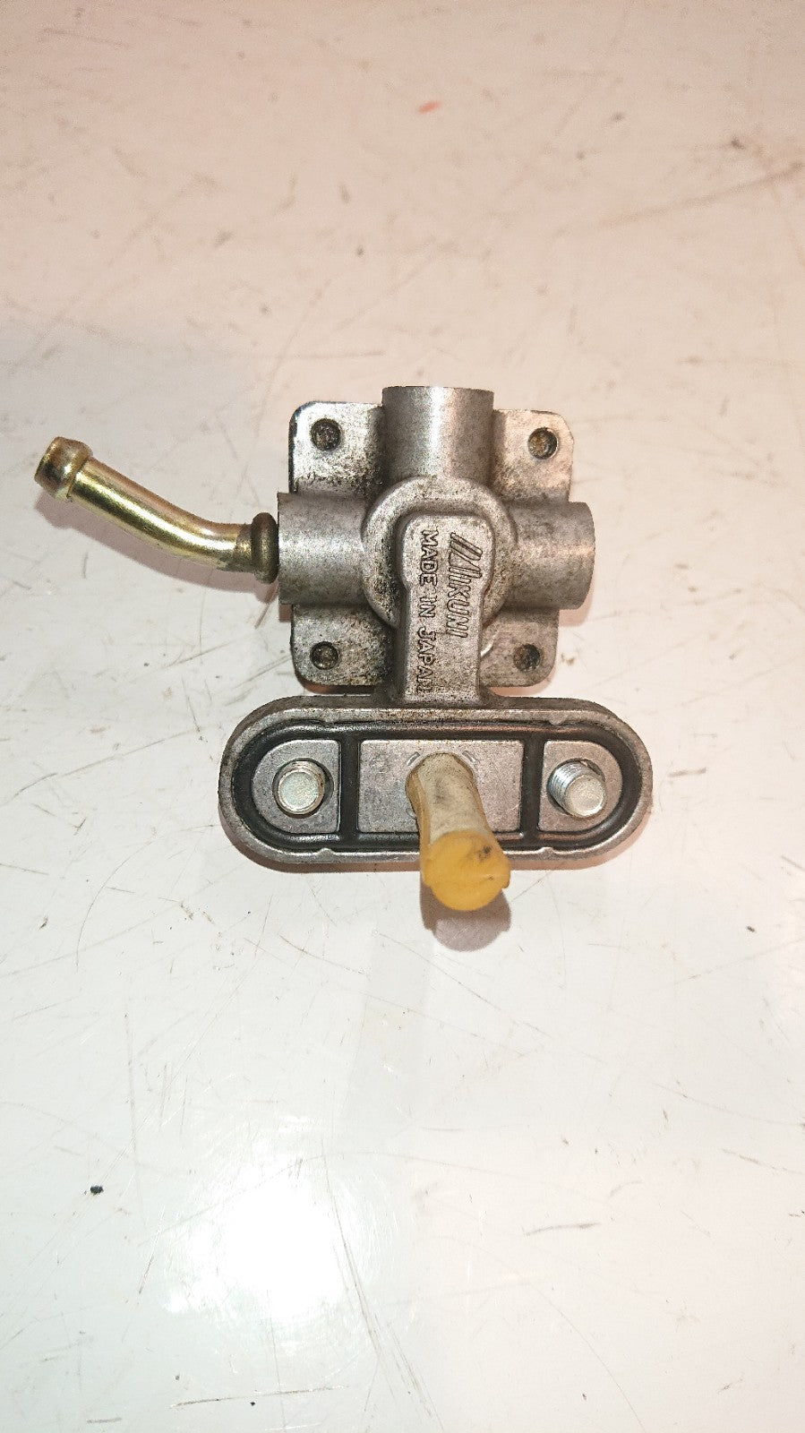Suzuki SV 650 Fuel Vacumn, Pet Lock