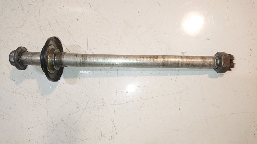 Kawasaki KLE 500 Front Wheel Spindle