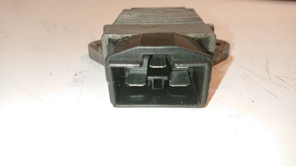 Honda VTR 1000 FIRESTORM Regulator /Rectifier
