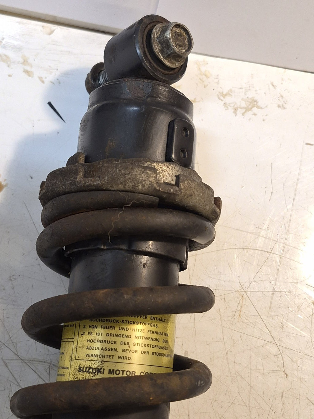 Suzuki GSF 600 Bandit Mk1 Mono Shock