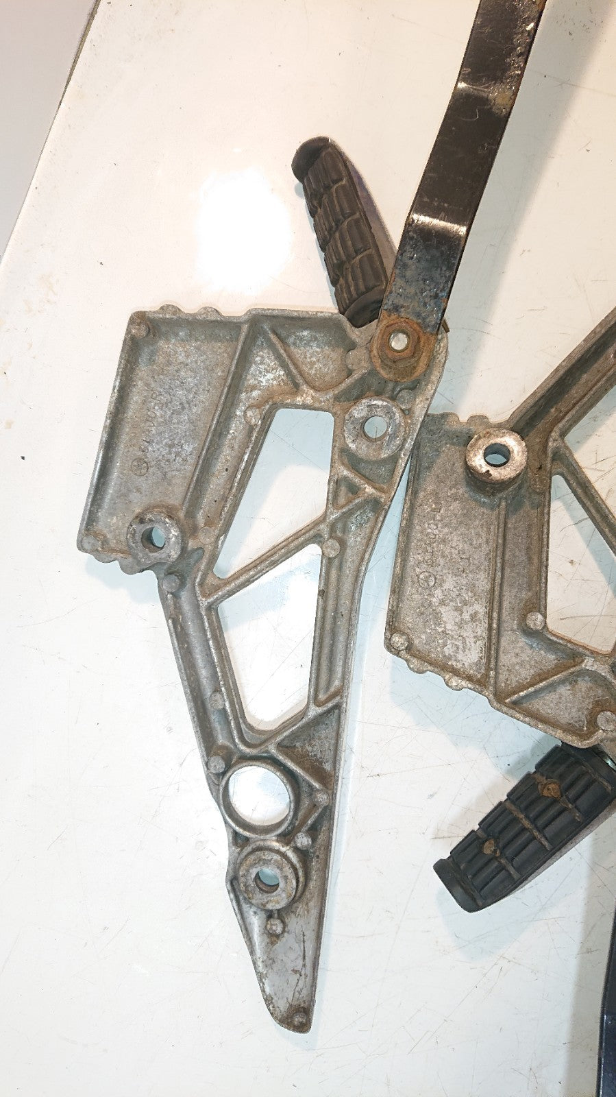 Yamaha XJ 900 Footpegs, Pillion And Hangers