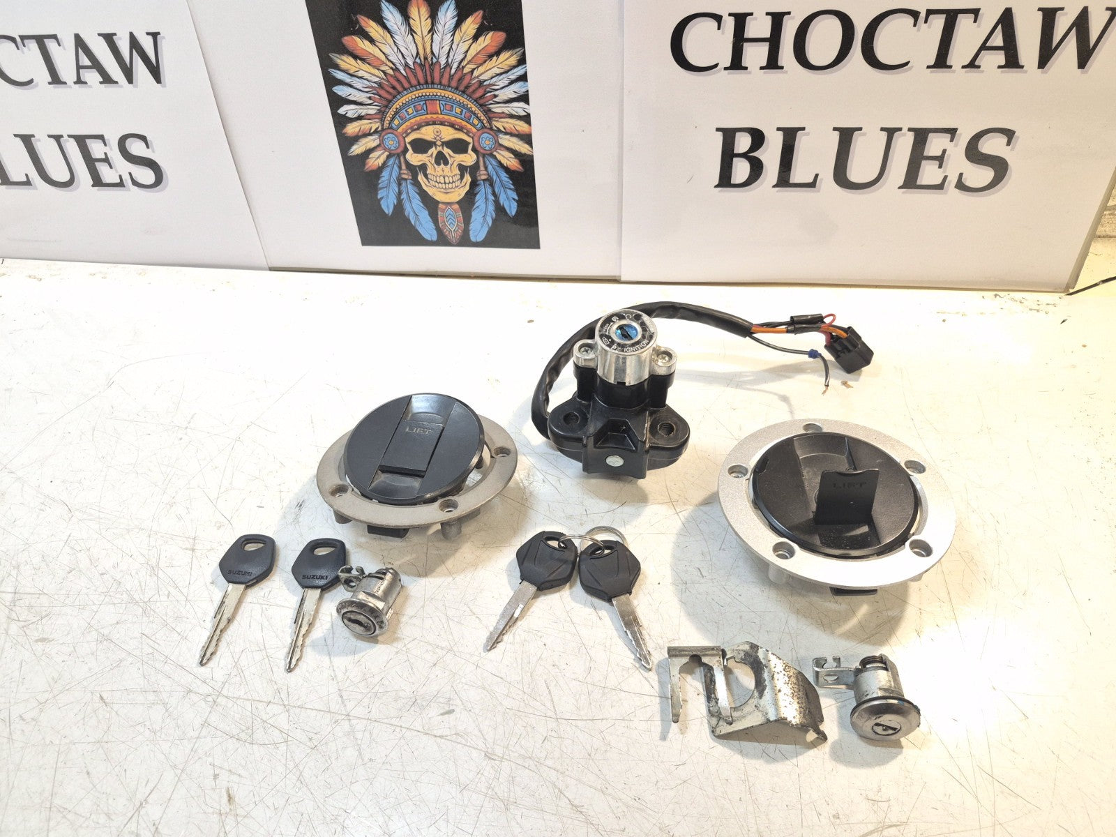 Suzuki GSF 1250 Bandit Lock Set