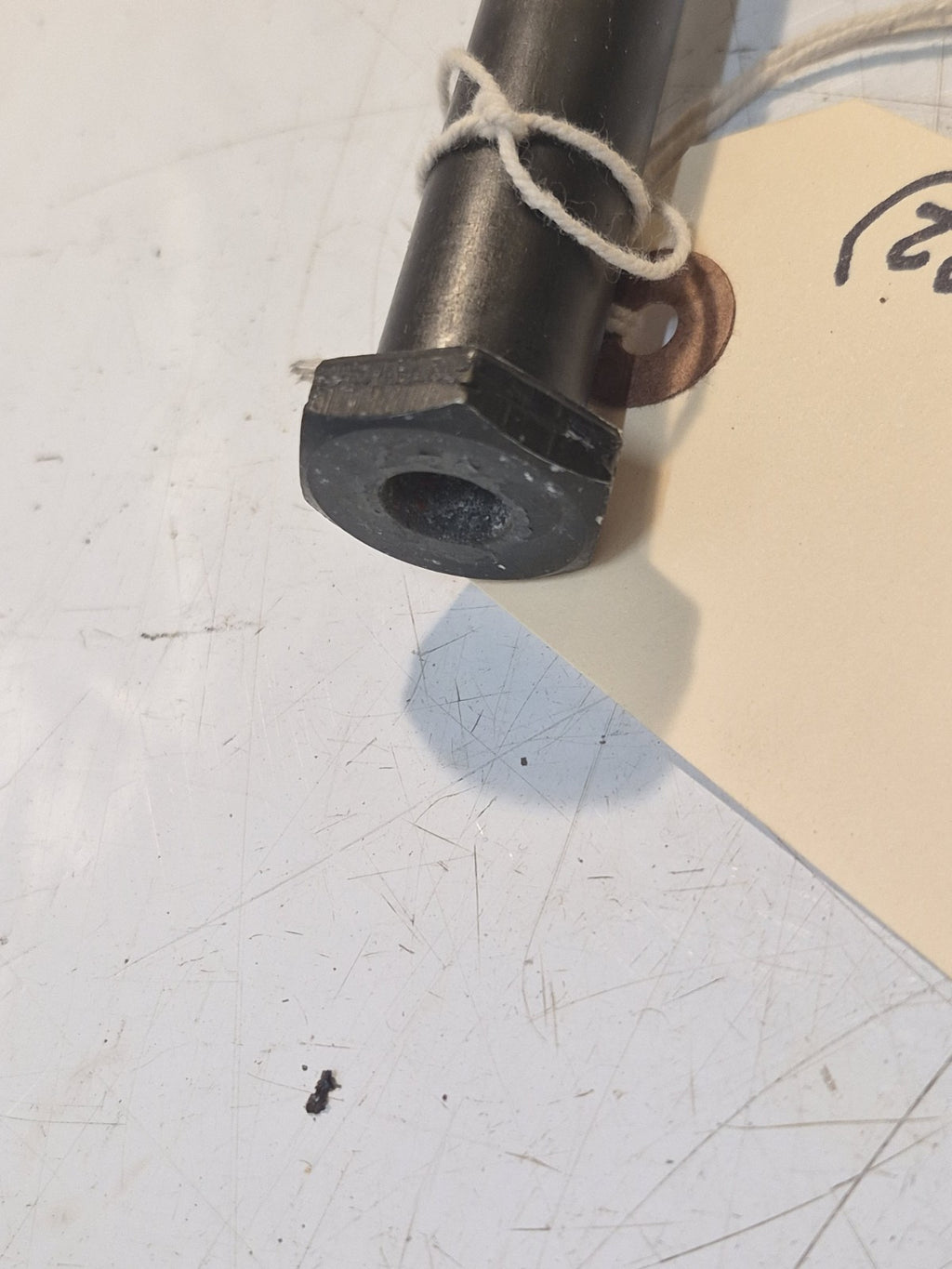 Yamaha FZS 600 FAZER Swinging Arm Spindle
