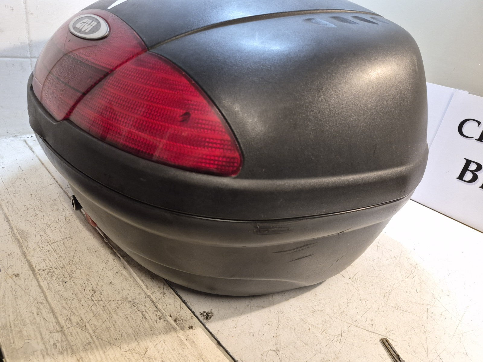 Suzuki GSF 1250 Bandit Givi Luggage