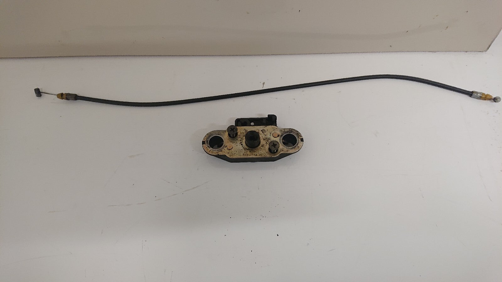Suzuki GSF 600 Bandit  Seat Lock /Mount