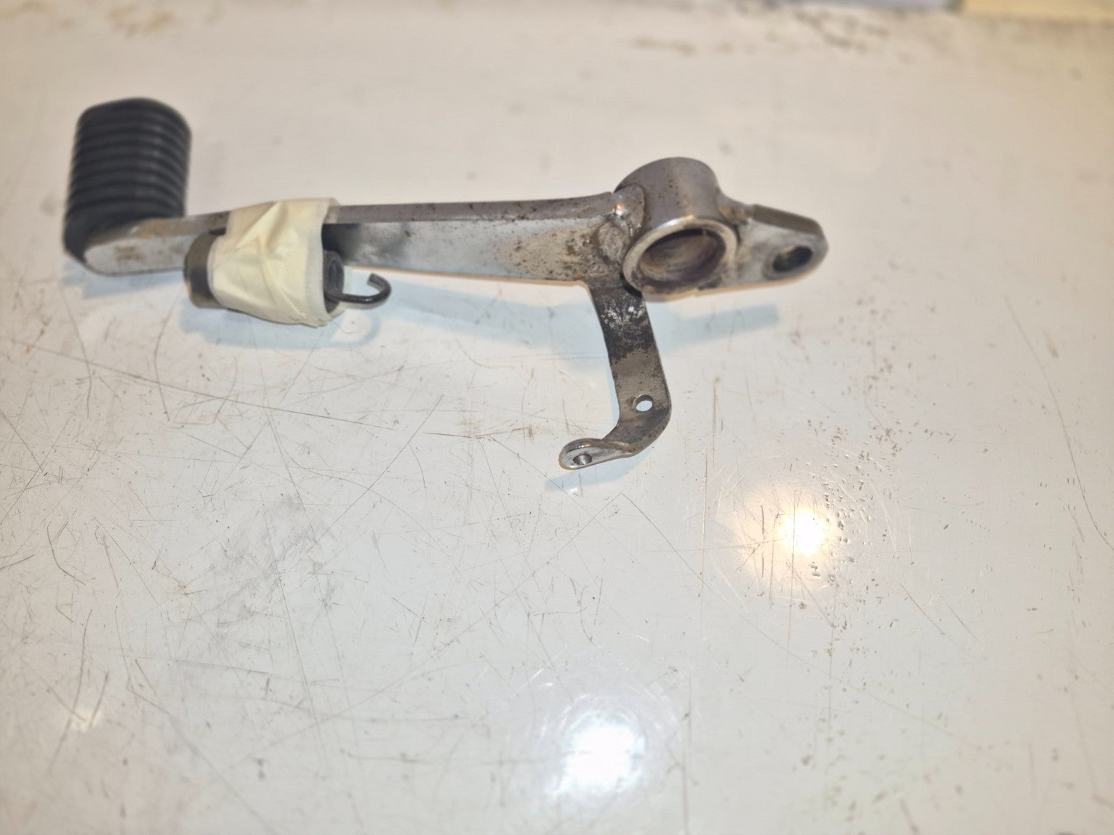 Yamaha FZS 600 FAZER Rear Brake Lever And Spring