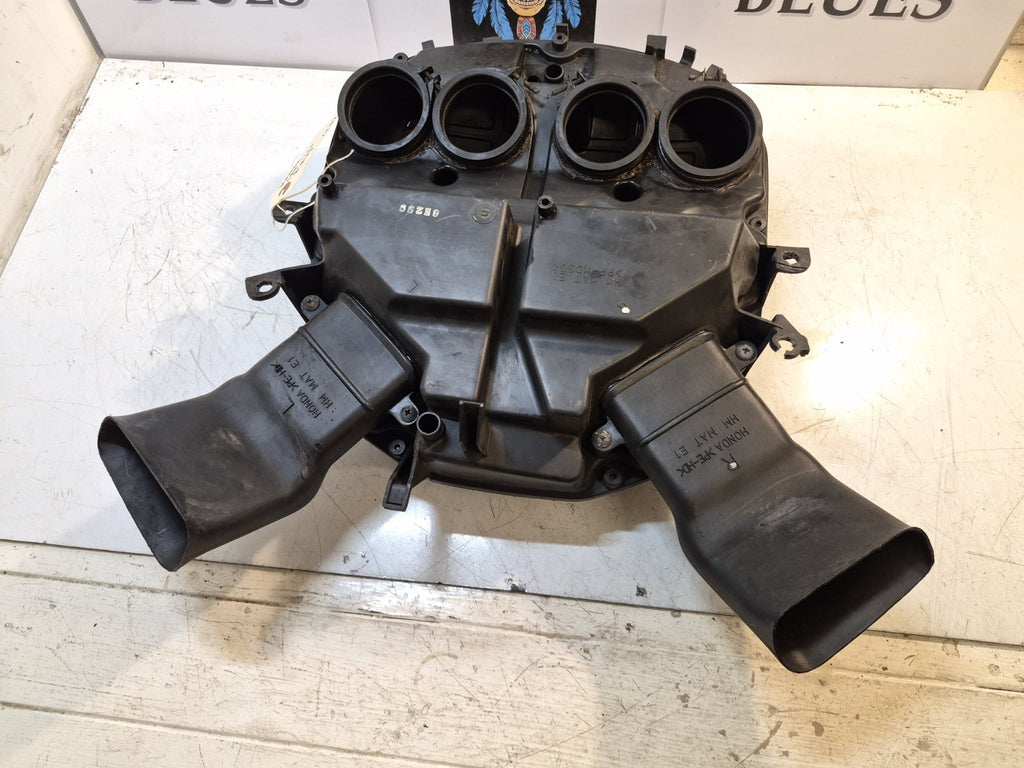 Honda CBR 1100 Blackbird Airbox