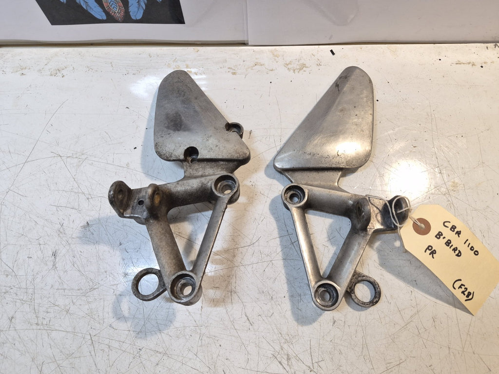 Honda CBR 1100 Blackbird Front Peg Hangers, Pair