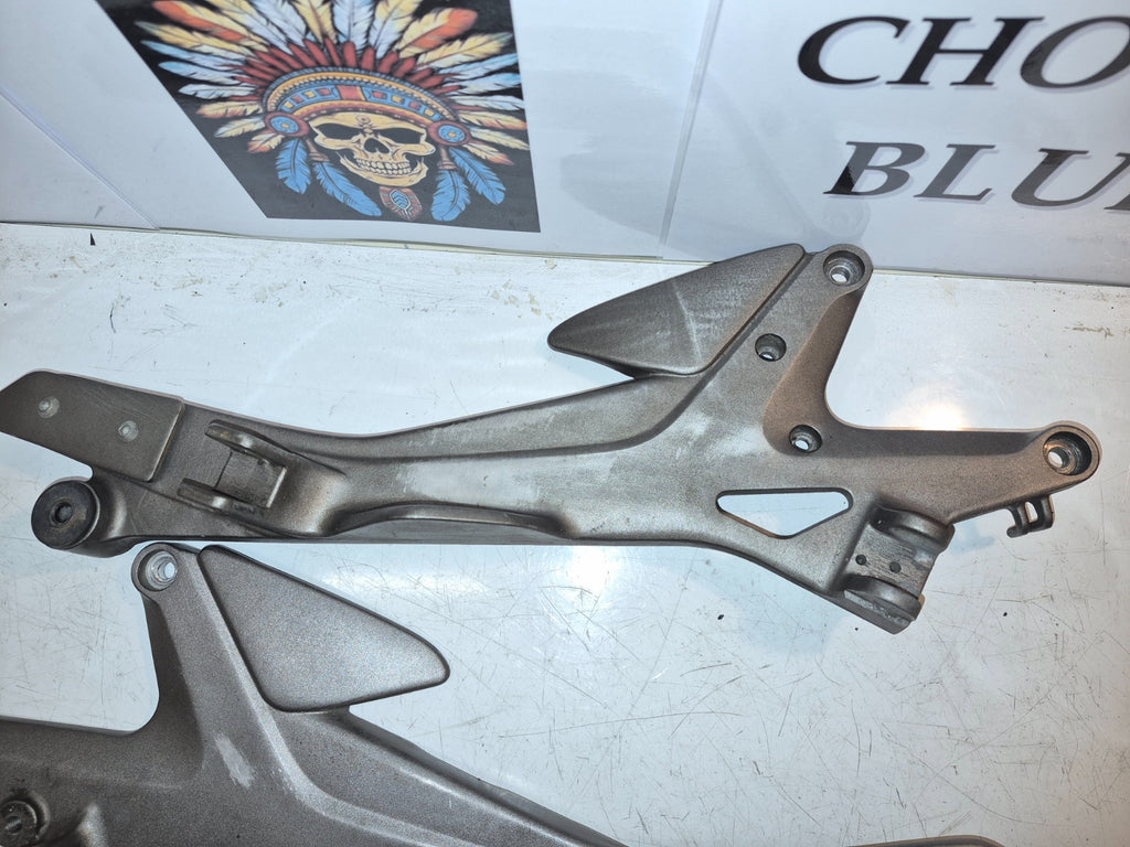 Honda CBF 1000 Peg Hangers
