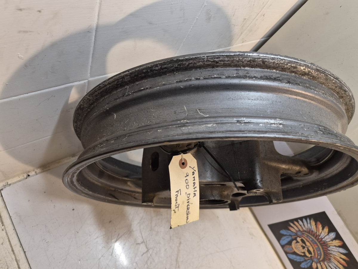 Yamaha XJ 900 Diversion Front Wheel