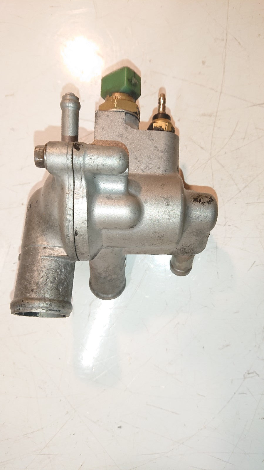 Honda VTR 1000 FIRESTORM Thermostat Housing