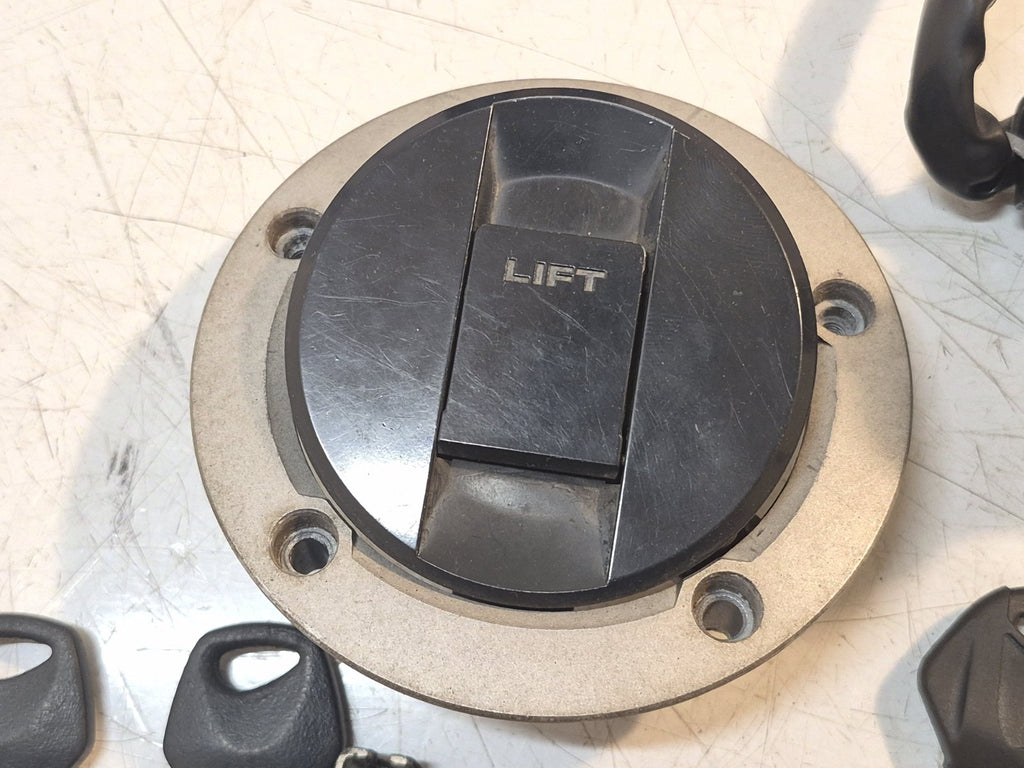 Suzuki GSF 1250 Bandit Lock Set