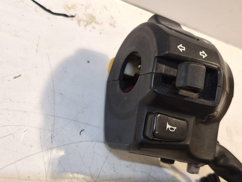 Suzuki GSF 600 Bandit Mk2 Switchgear, Left-hand