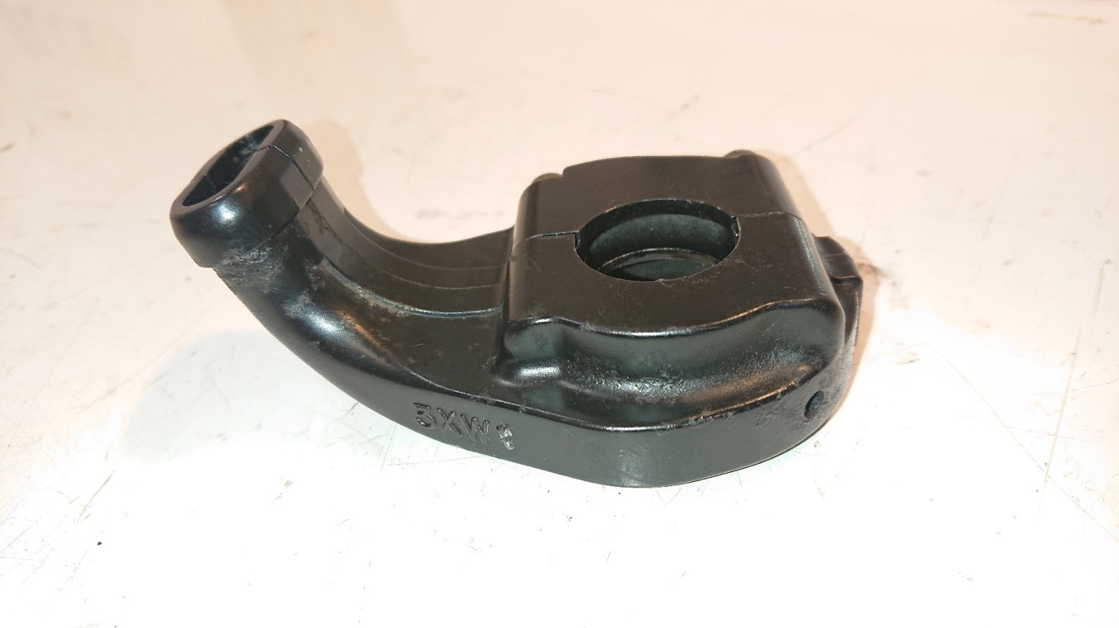 Yamaha FZS 600 FAZER Throttle Mount