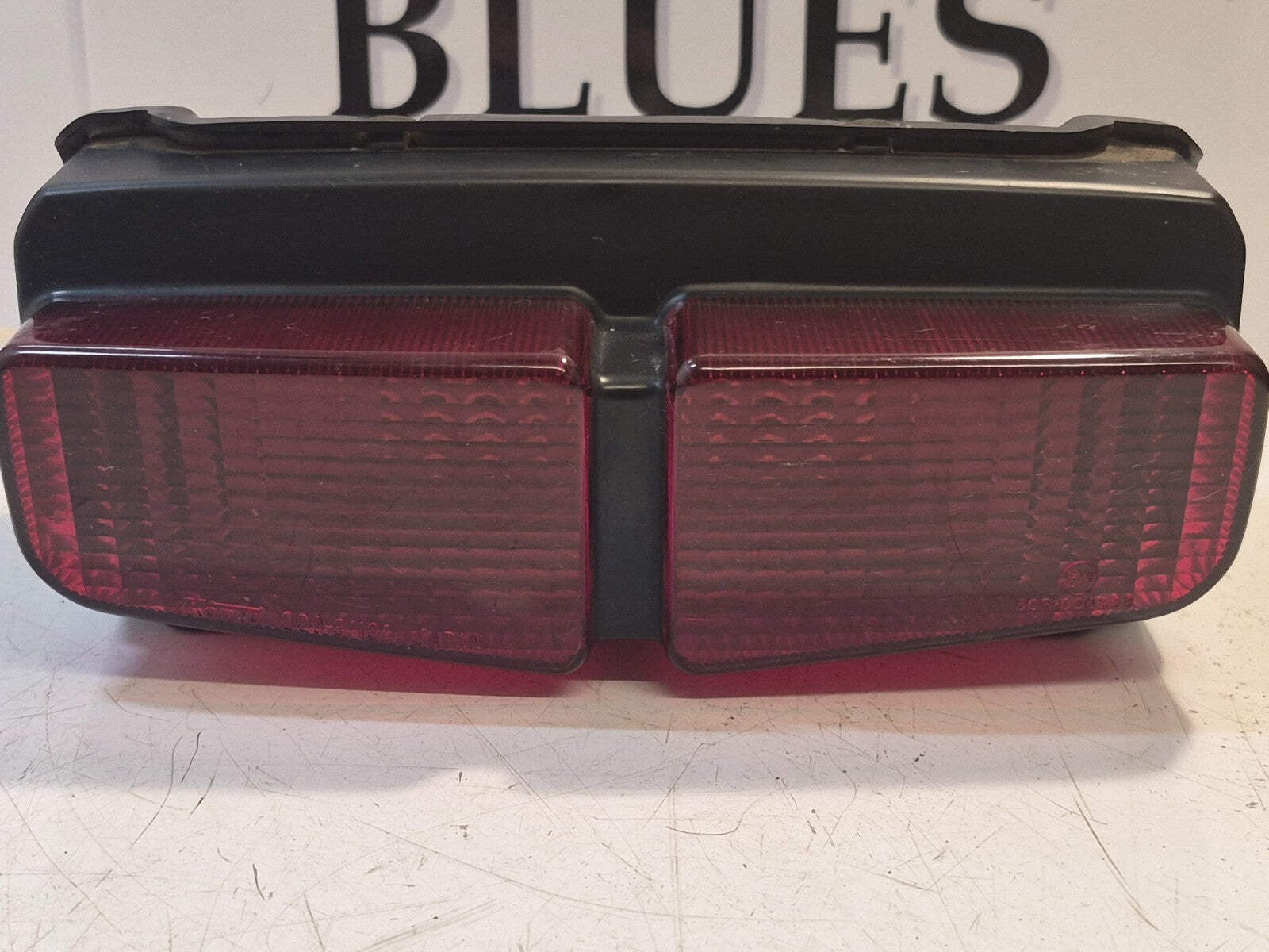 Yamaha FZS 600 FAZER Tail Light