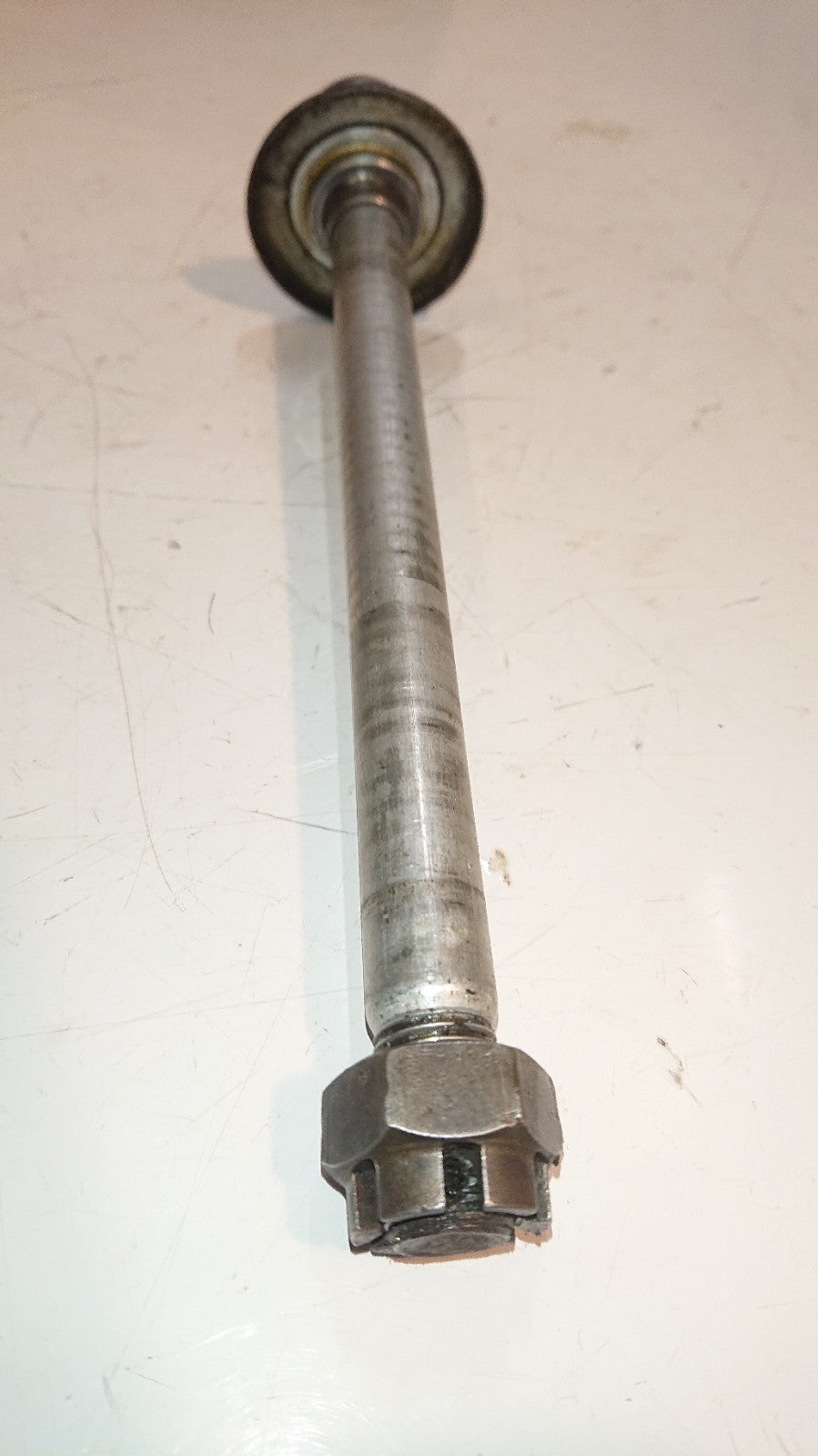 Kawasaki KLE 500 Front Wheel Spindle