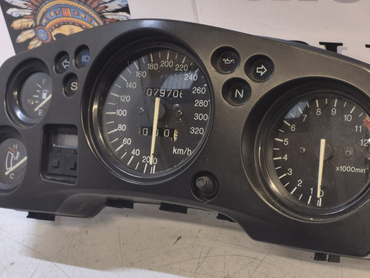 Honda CBR 1100 Blackbird Clocks /Instrument Cluster
