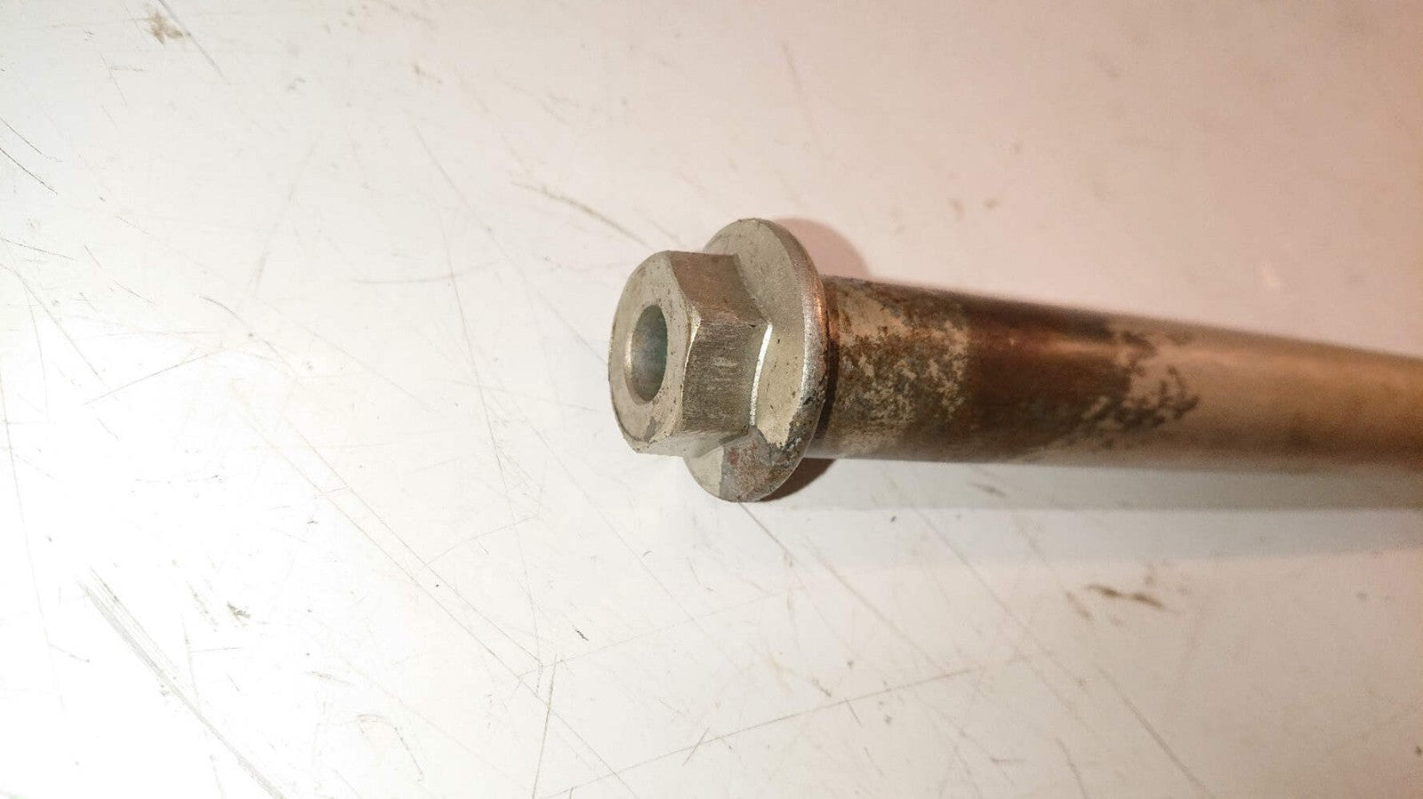 Suzuki GSF 650 Bandit Swinging Arm Spindle