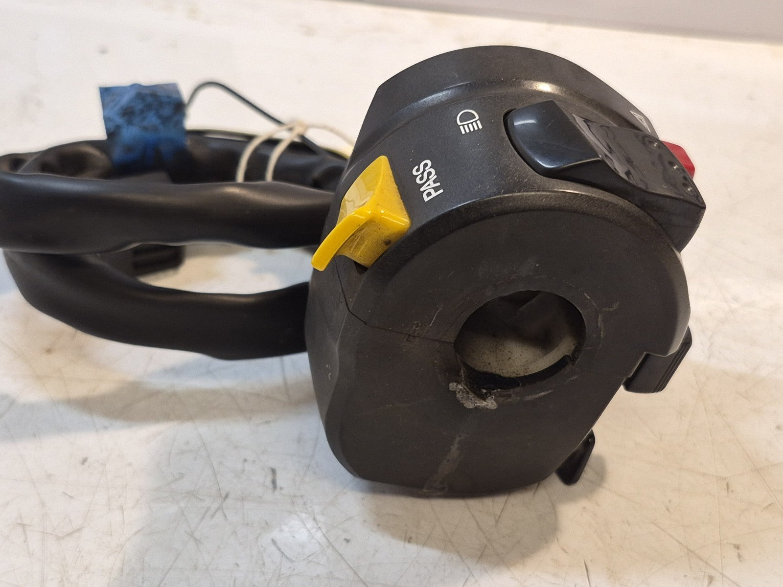 Suzuki GSF 1250 Bandit Switchgear, Left-hand