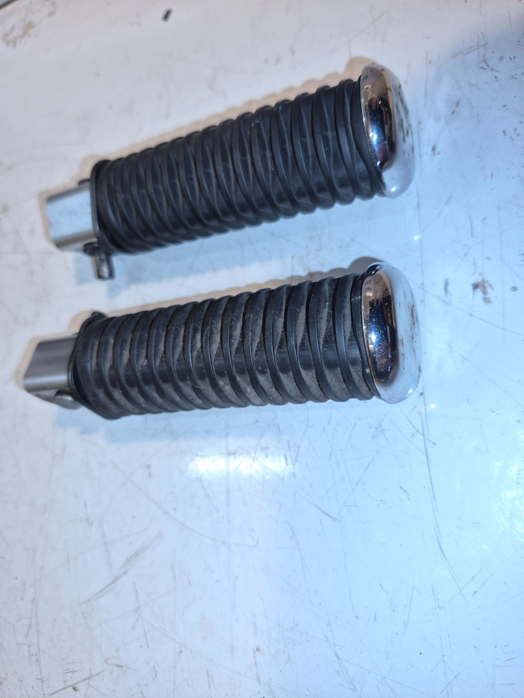 Honda VT 750 Pillion Pegs, Pair