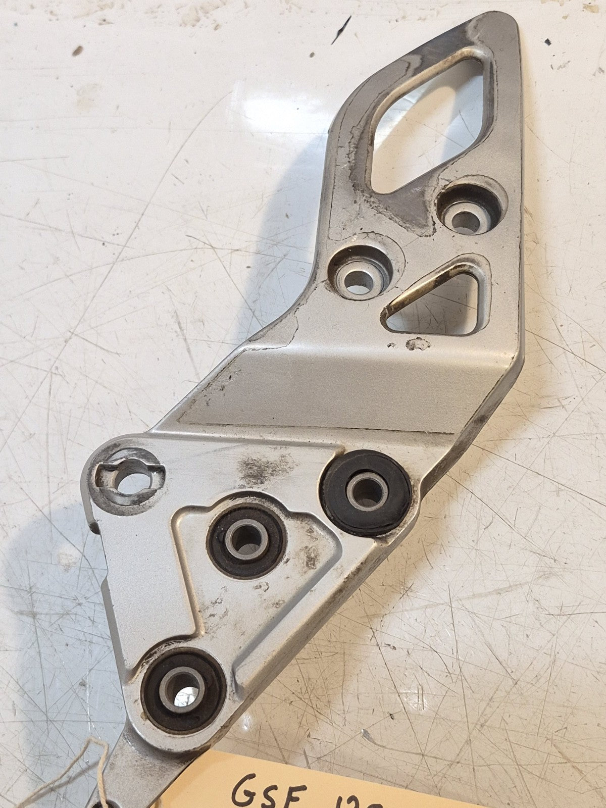 Suzuki GSF 1250 Bandit Front Peg Hangers, Pair