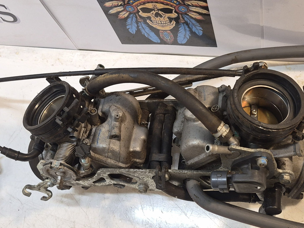 Honda VTR 1000 Firestorm Carburettors