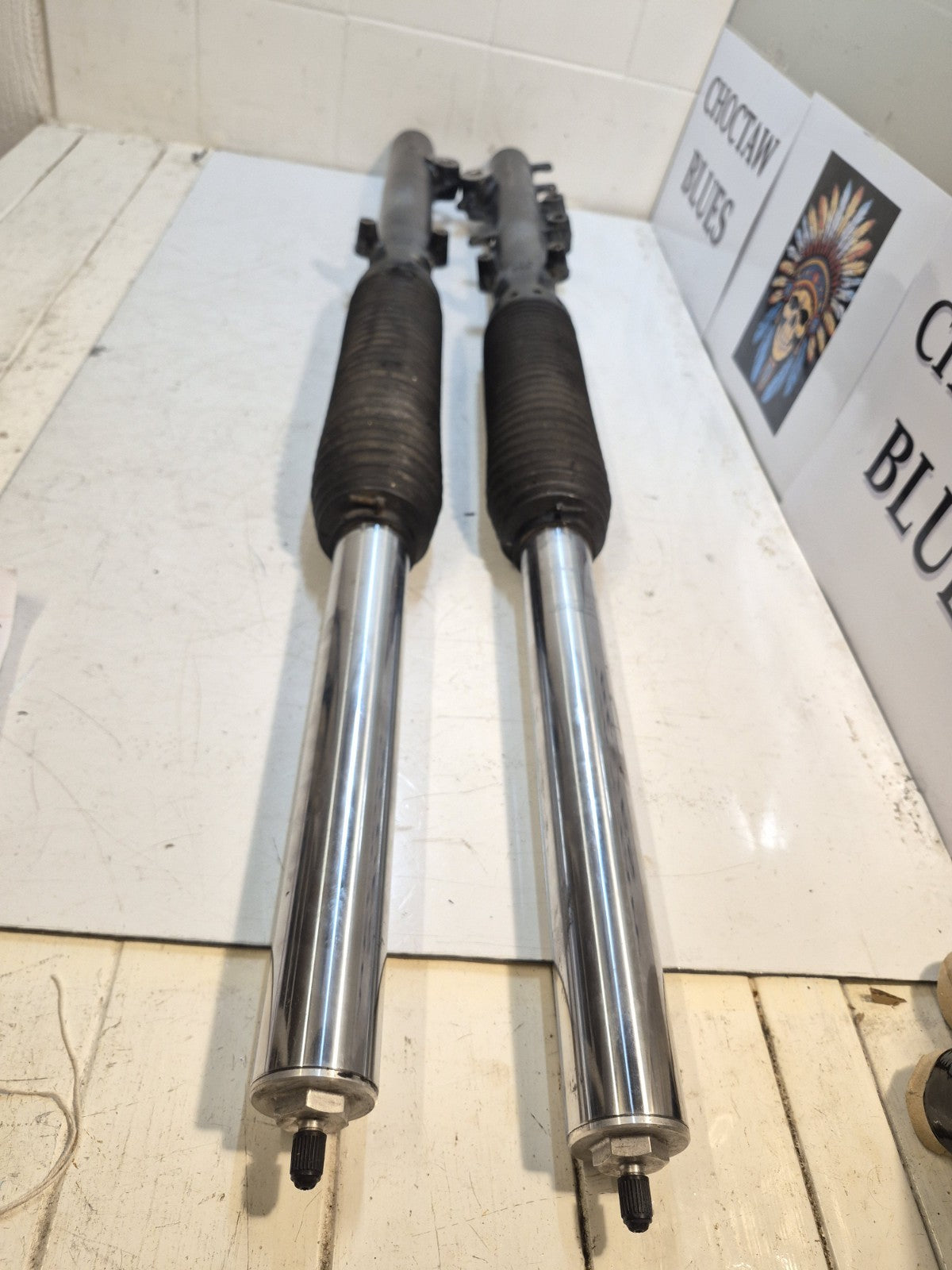 Kawasaki KLE500 KLE 500 1991-On K147 Code Pair Front Forks Fork Legs