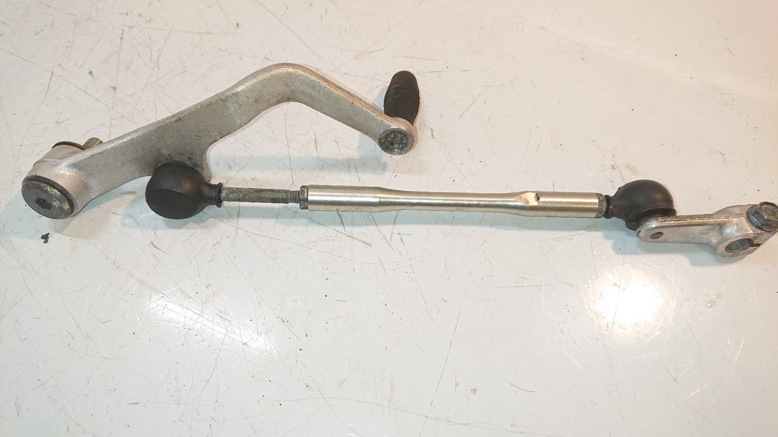 YAMAHA FJR1300 5JW 2001 -05 GEAR PEDAL AND LINKAGE