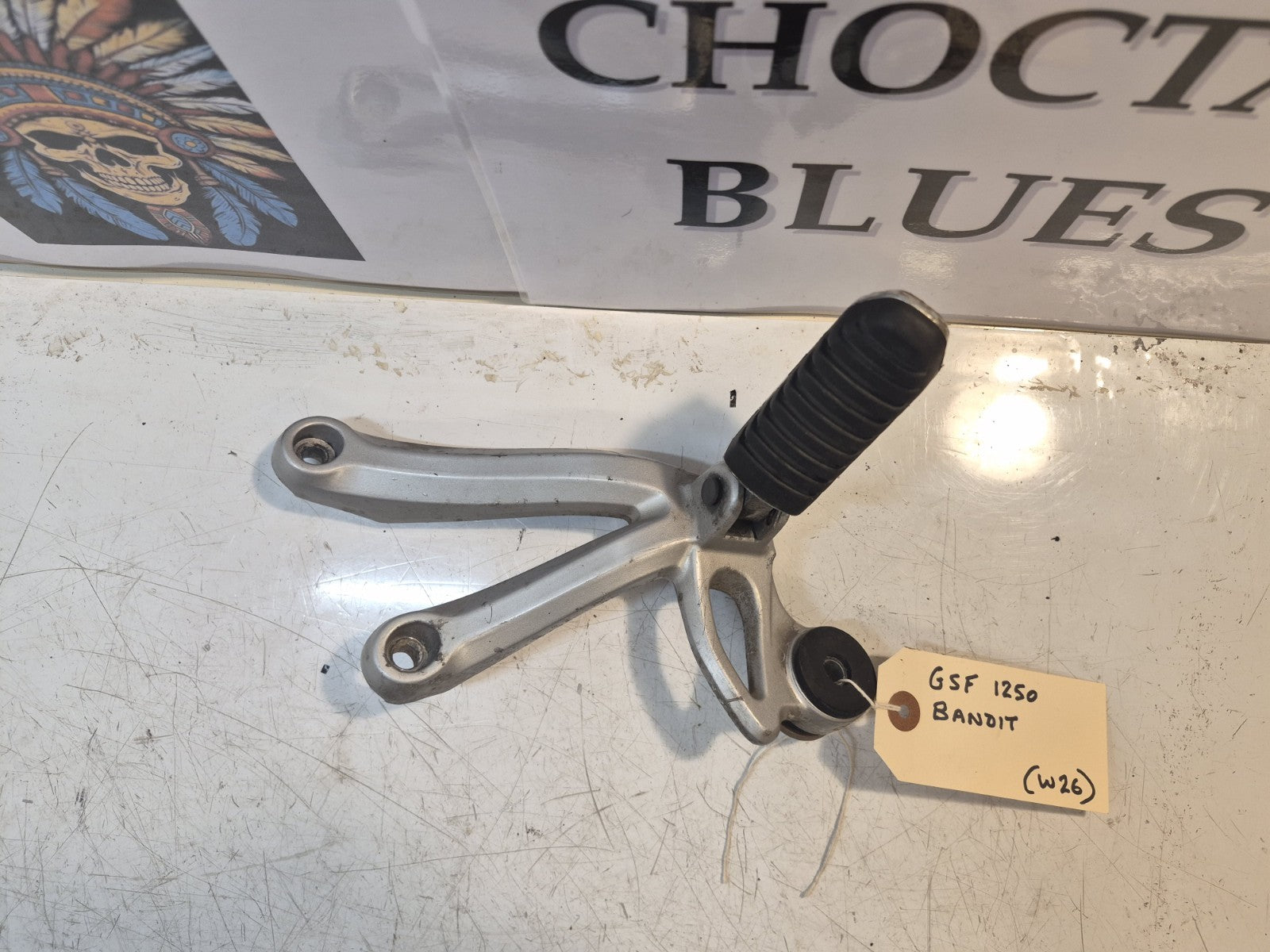 Suzuki GSF 1250 Bandit Rear Peg Hanger, Righthand