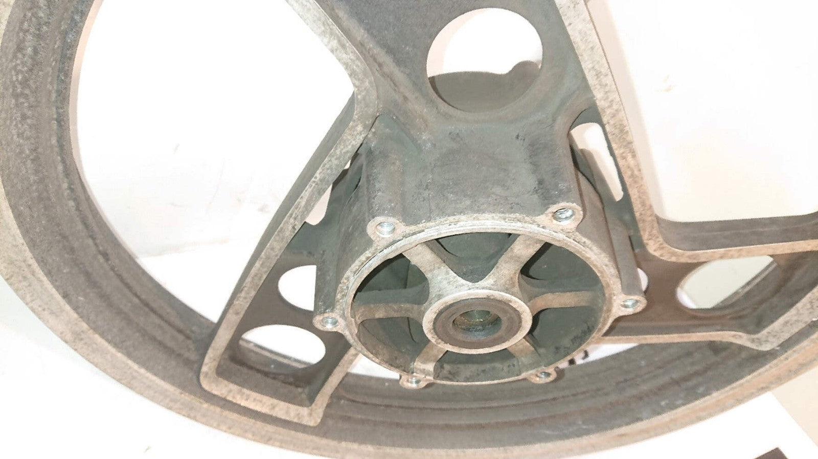Yamaha XJ 900 Front Wheel
