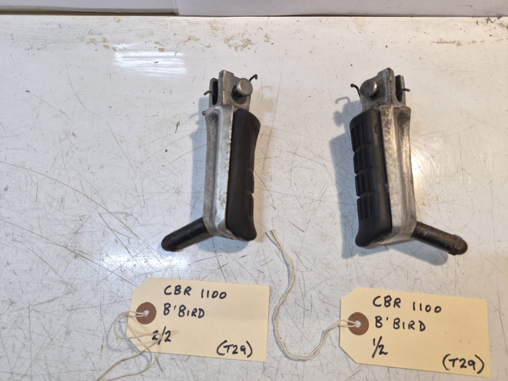 Honda CBR 1100 Blackbird Footpegs, Riders, Pair