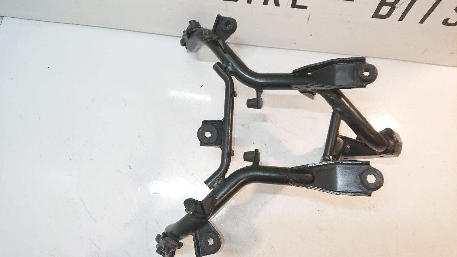 Suzuki GSF 650 Bandit Fairing Bracket, Front. "Antlers"
