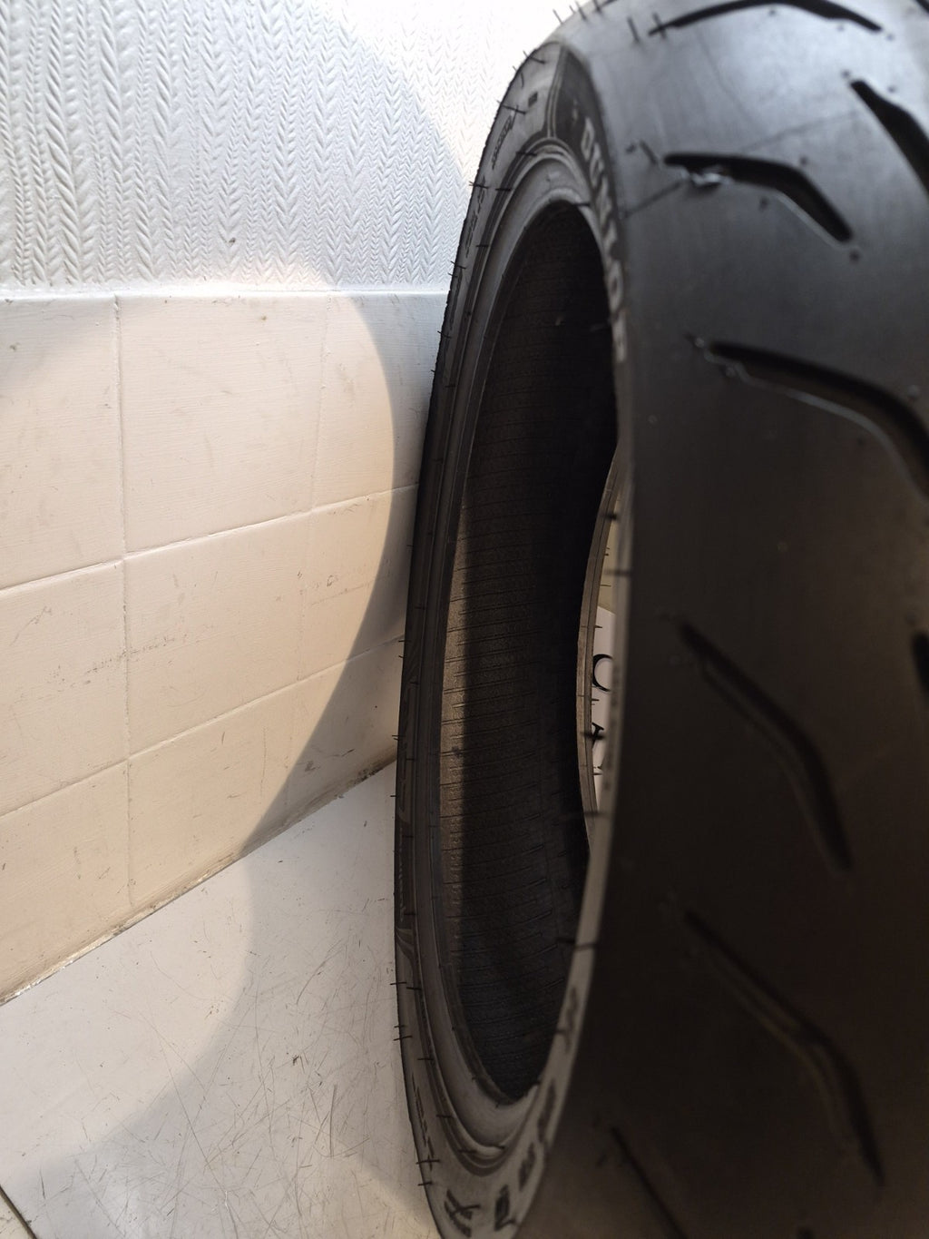 Dunlop Qualifier Core 160/60 ZR17 Part Worn Tyre