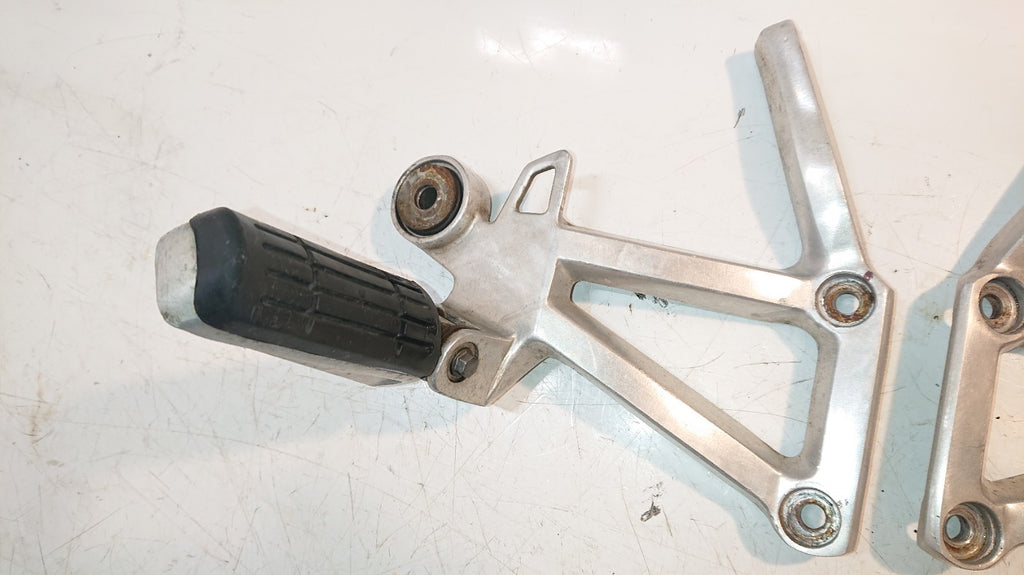 Yamaha FZS 600 FAZER Rear Sets