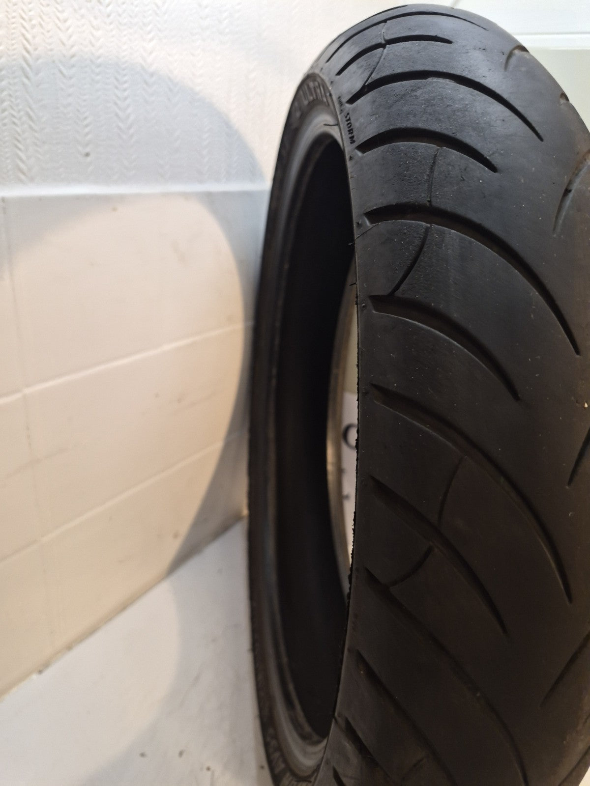 Avon AV55 Storm ST Part Worn Tyre