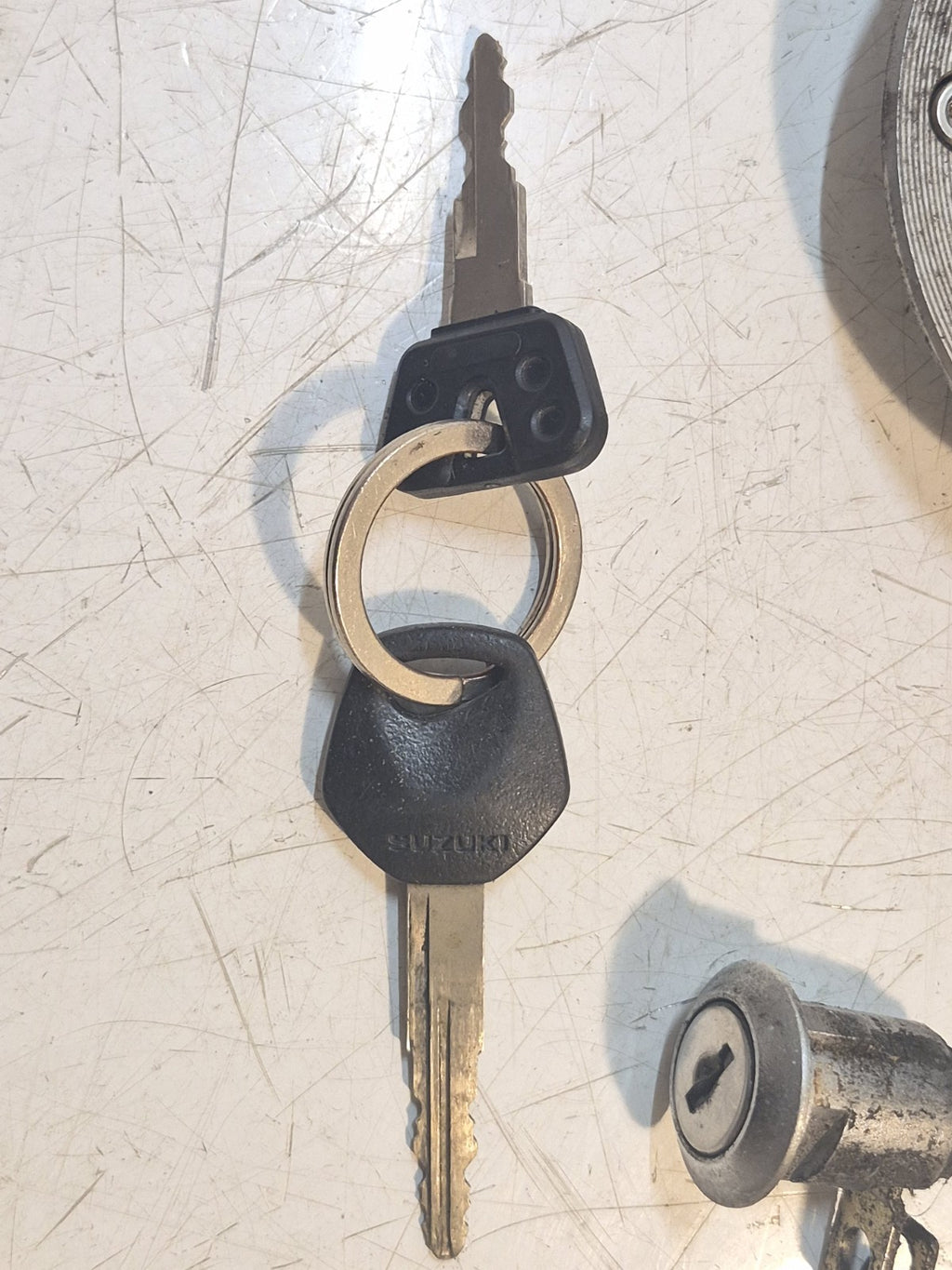 Suzuki SV 650 Gen 1 Lock Set