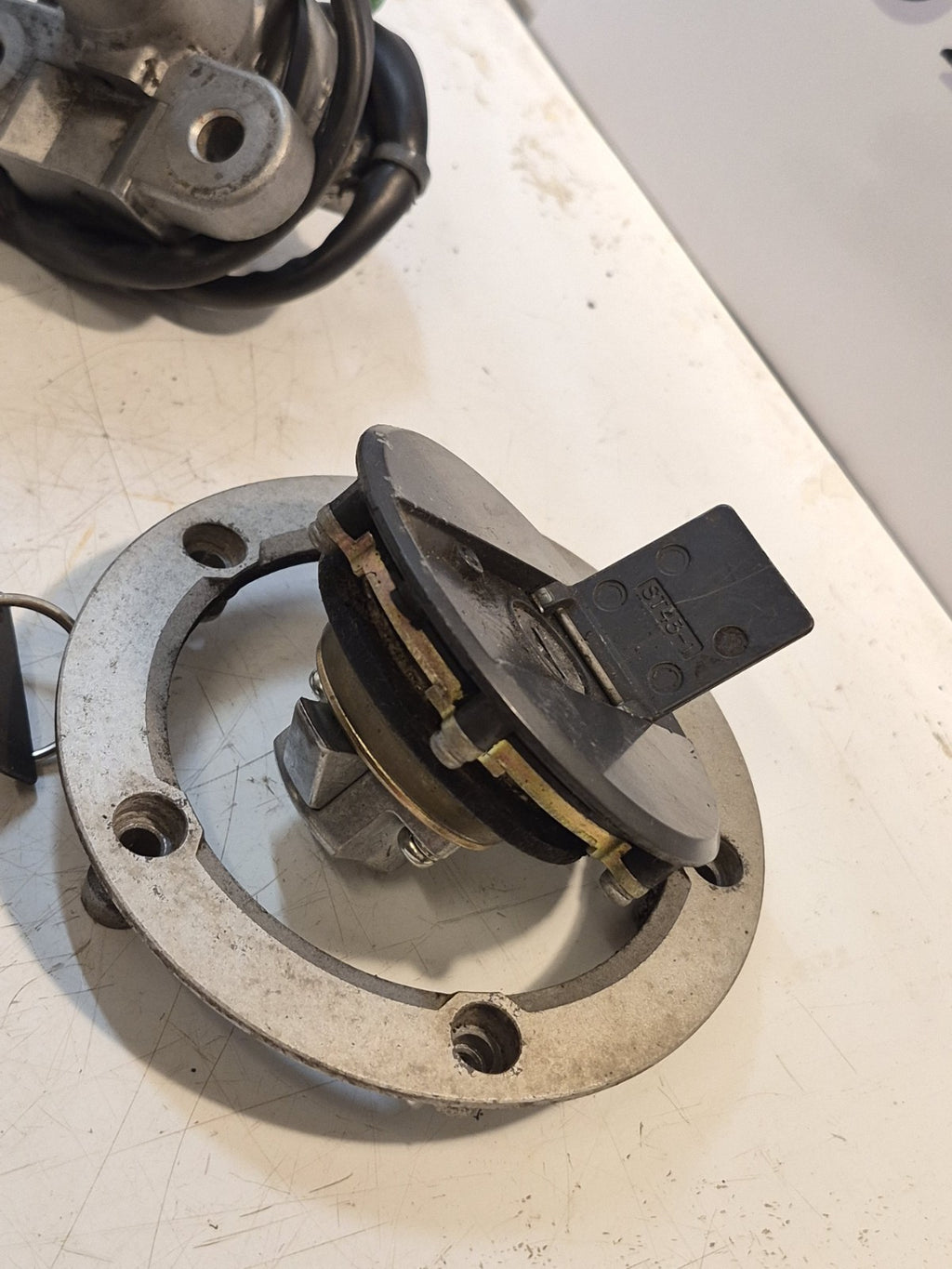 Suzuki SV 650 Gen 2 Lock Set