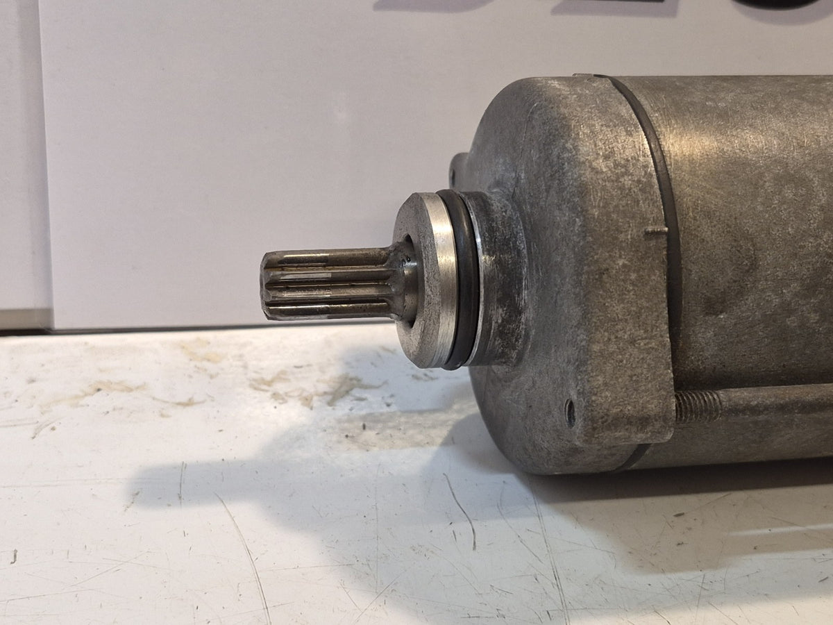 Honda CBR 1100 Blackbird Starter Motor