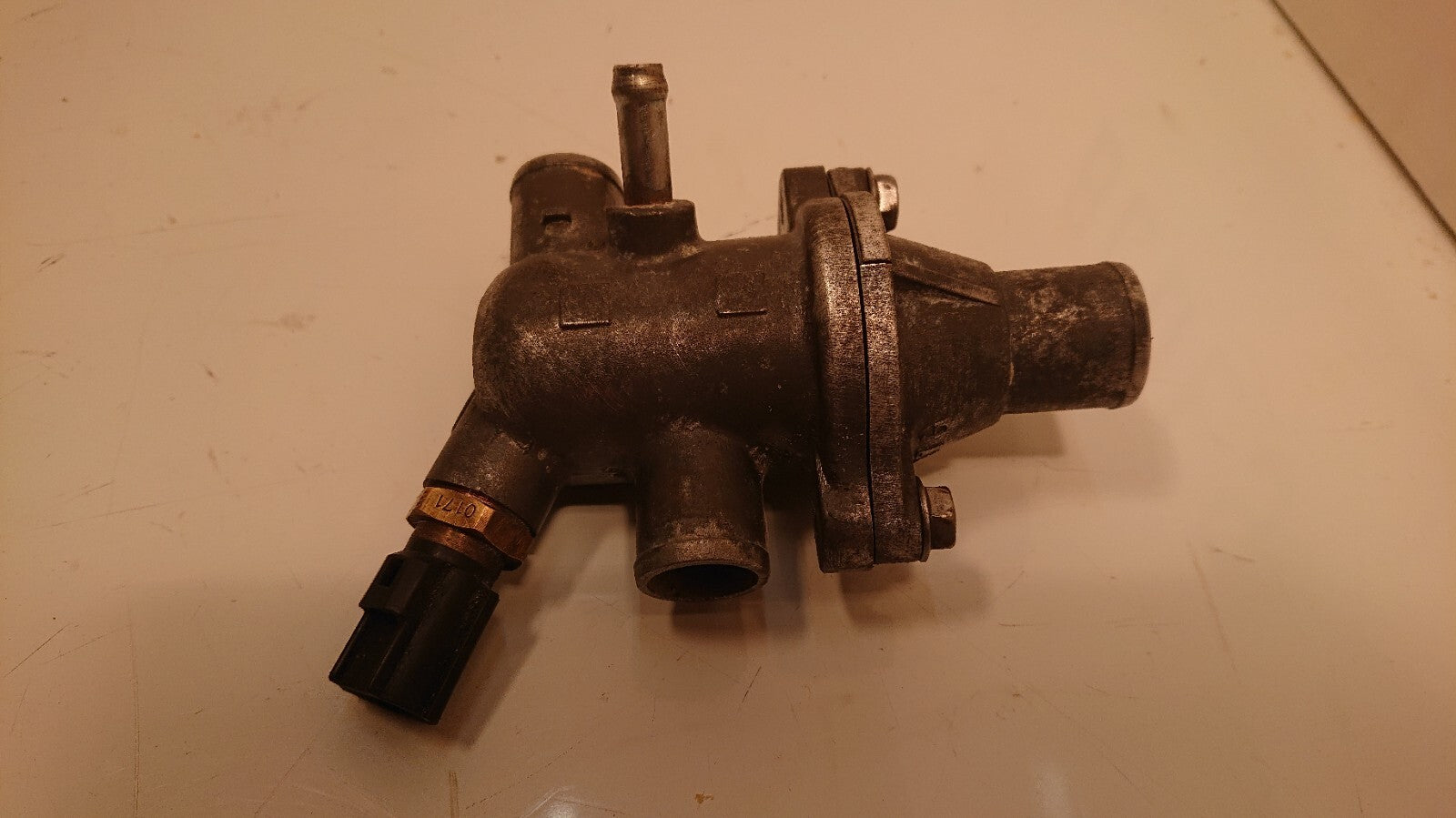 Suzuki DL 650 V STROM Thermostat Housing